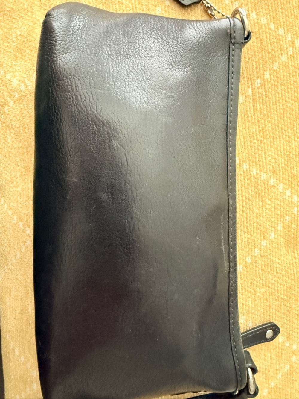 COACH Madison large Black Leather Wristlet - Picture 2 of 7
